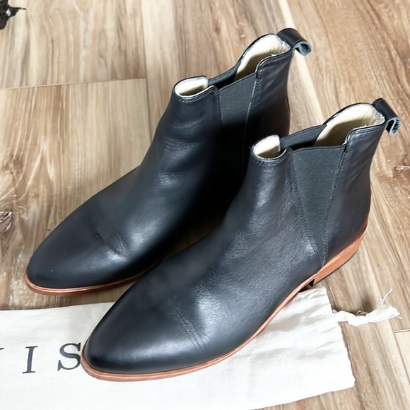Nisolo Classic Black Chelsea Boot 7.5 - Picture 11 of 15